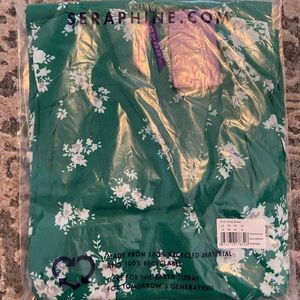 Seraphine Floral Green Midi Wrap Maternity Dress, size 8. Never worn with tags.